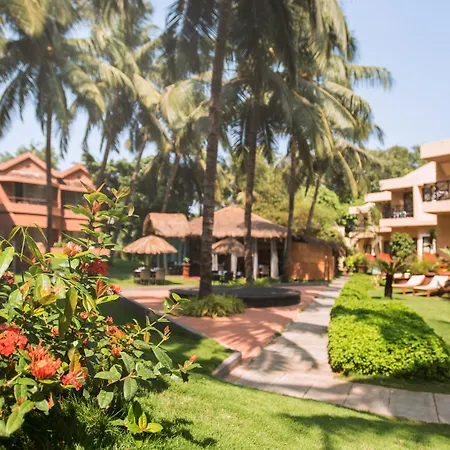 Whispering Palms Beach Resort-3