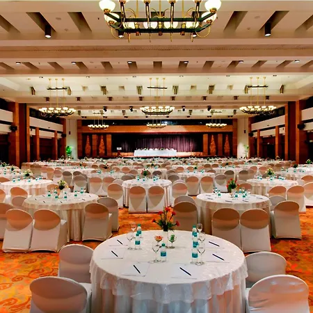 Jaypee Palace Hotel-3