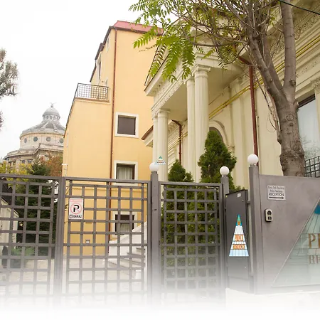 Prince Residence Apartments-3