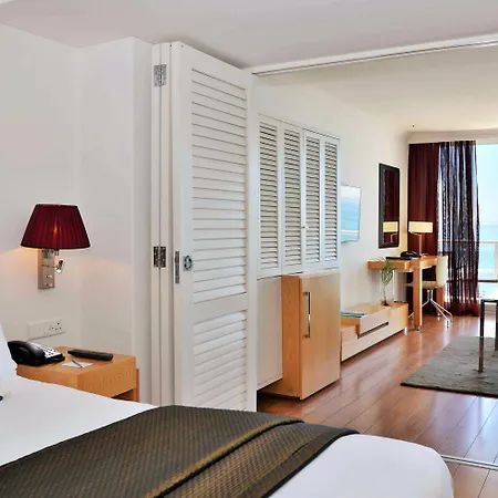 Radisson Collection Hotel, Waterfront Cape Town-2