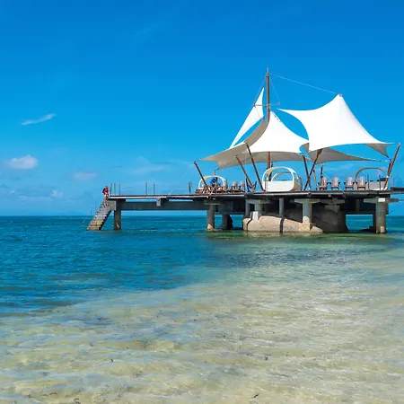 Coco De Mer Hotel And Black Parrot Suites-2