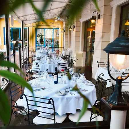 Grifid Arabella Hotel-3