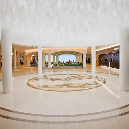 Dit Evrika Beach Club Hotel-3