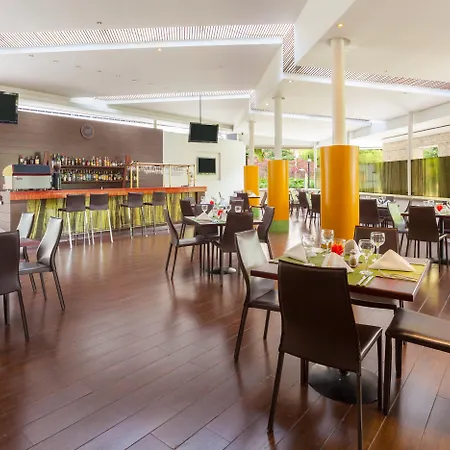 Four Points By Sheraton Medellin-3