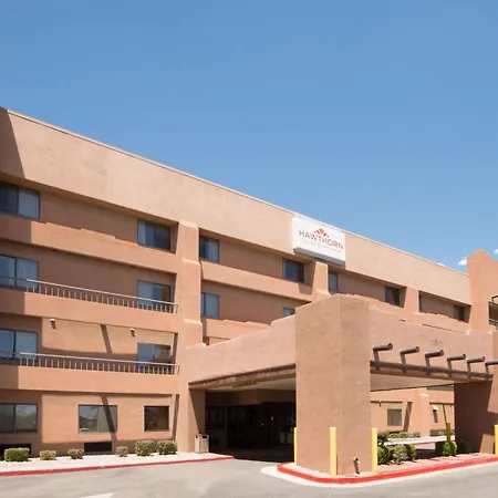 Hawthorn Suites By Wyndham Albuquerque-3