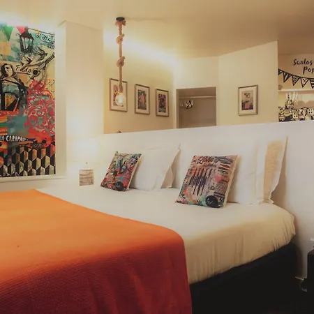 The Art Inn Lisbon-3