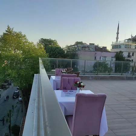 Magnaura House Hotel-2