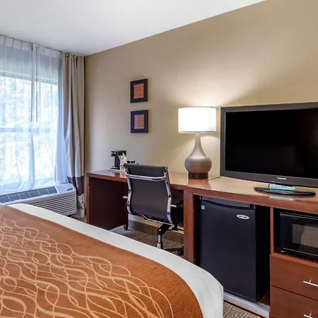 Comfort Inn Biltmore West-2