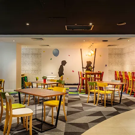 Ibis Styles Brisbane Elizabeth Street-2