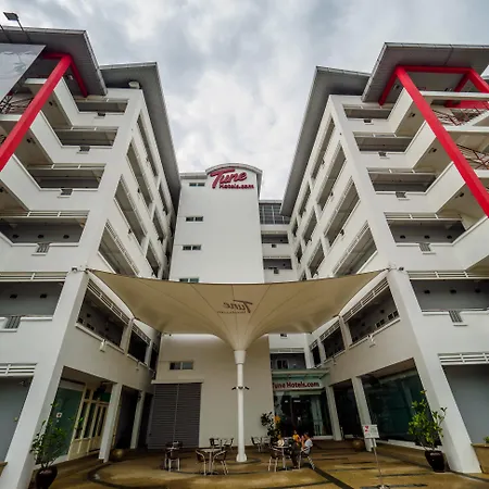 Tune Hotel Klia Aeropolis-3