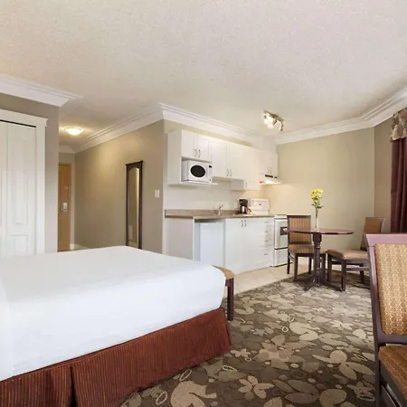 Nova Inn Yellowknife-3