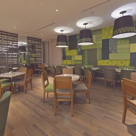 Fox Hotel Pekanbaru-3