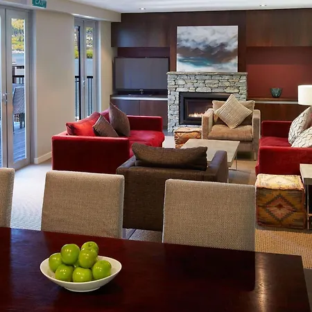 Hilton Queenstown Resort & Spa-2