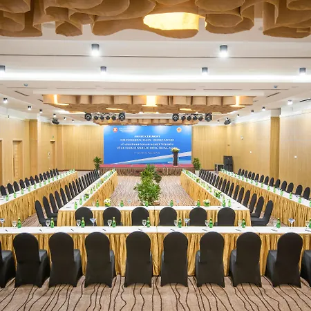 Royal Lotus Hotel Danang-3