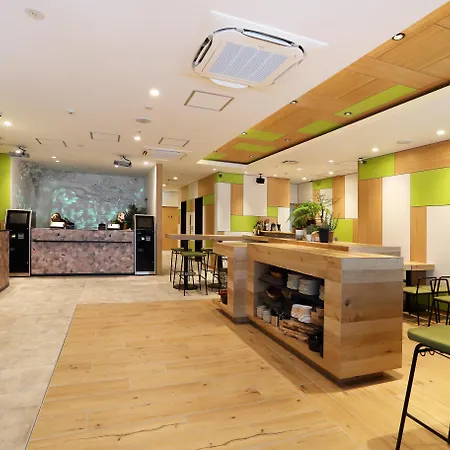 Henn Na Hotel Osaka Shinsaibashi-3