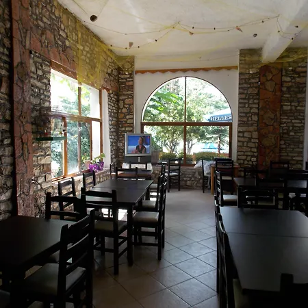 Hotel Rixhi-2