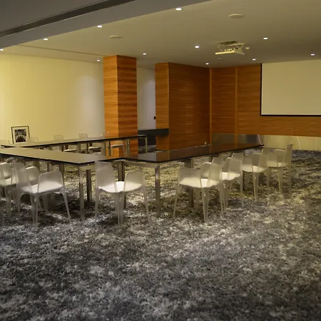 Warwick Stone 55 Hotel Beirut-3