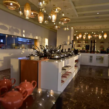 Grand Millennium Muscat Apartments And Suites Connected To Mall-2