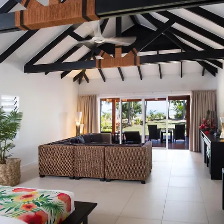 Lomani Island Resort & Spa (Adults Only)-3