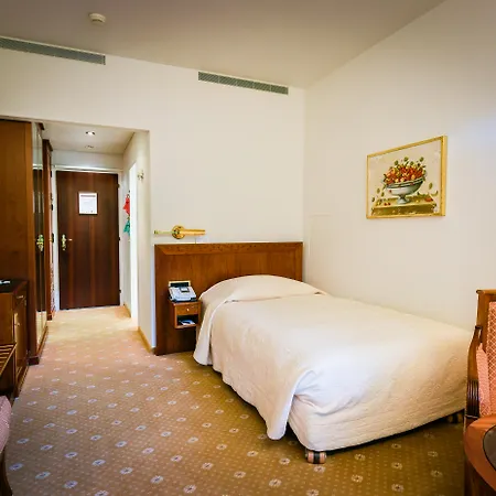 Castello Del Sole Beach Resort&Spa-2