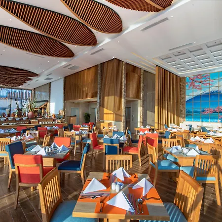 Sala Danang Beach Hotel-3