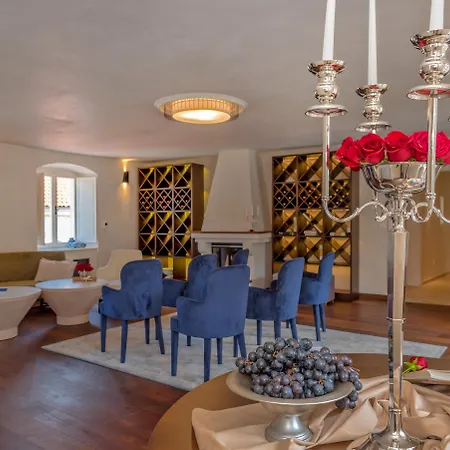 Puteus Palace Heritage Hotel-3