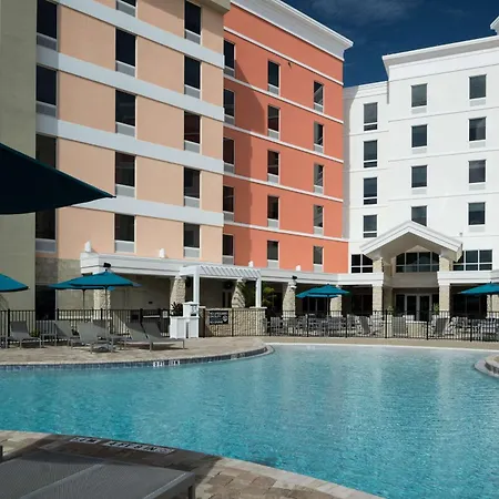 Hampton Inn & Suites Cape Canaveral Cruise Port, Fl-3