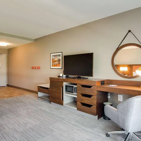 Hampton Inn & Suites By Hilton Nashville North Skyline-3