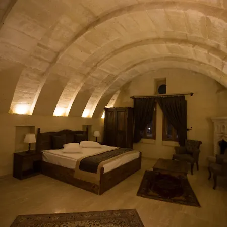 Kismet Cave Mansion-3