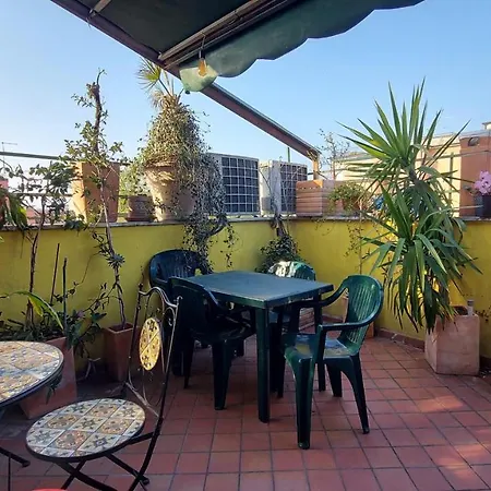 Marconi Rooms And Apartments-2
