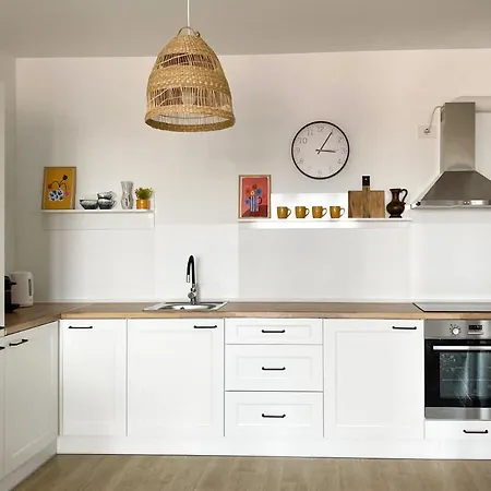 Sol Apartment - Self Check-In, Free Parking-3