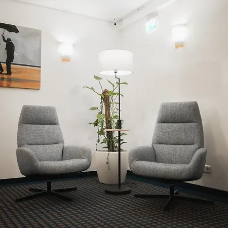 Hotel In Herrenhausen-3