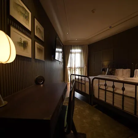 Hotel Verdigris-3