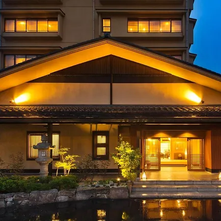 Kanazawa Hyakurakusou-2