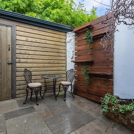 Number 31 Boutique Townhouse-3