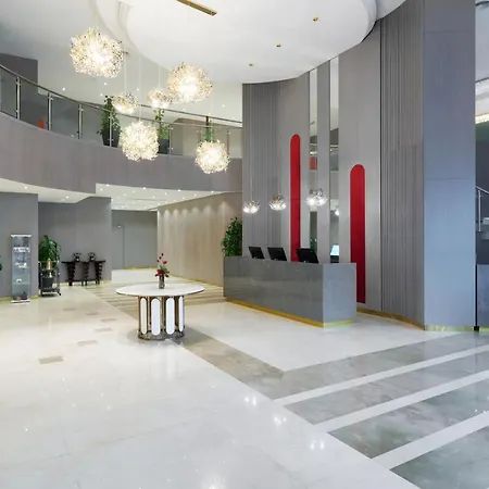 Ramada By Wyndham Doha Old Town-2