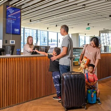 Holiday Inn Express Sydney Airport By Ihg-2