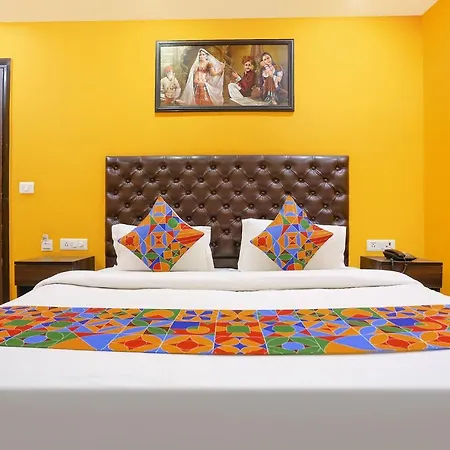 Fabhotel Taj Home Stay-2