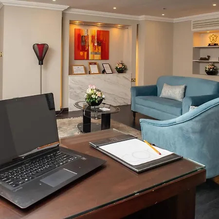 Corp Executive Hotel Doha Suites-3