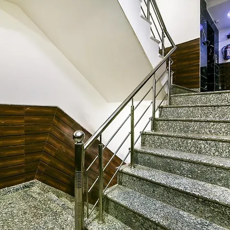 Hotel Pearl - Mahipalpur Delhi Airport-3