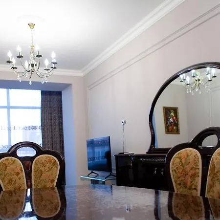 Исы Байзакова 131, Новостройка-3