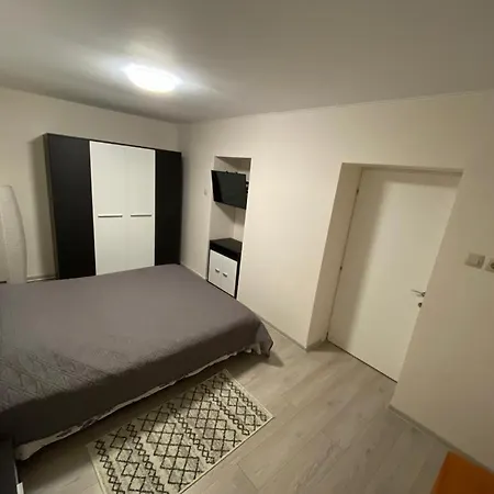 Casa Cu Lavanda-2