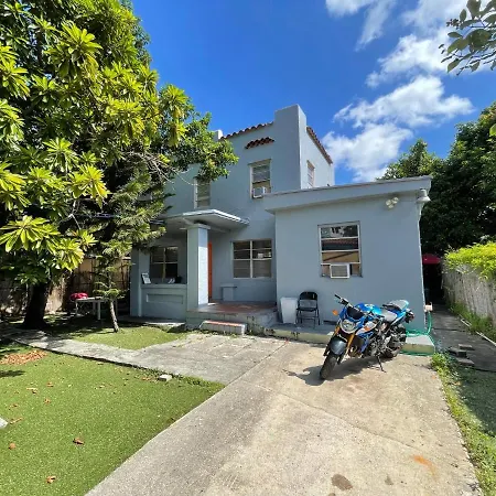 Miami House-3