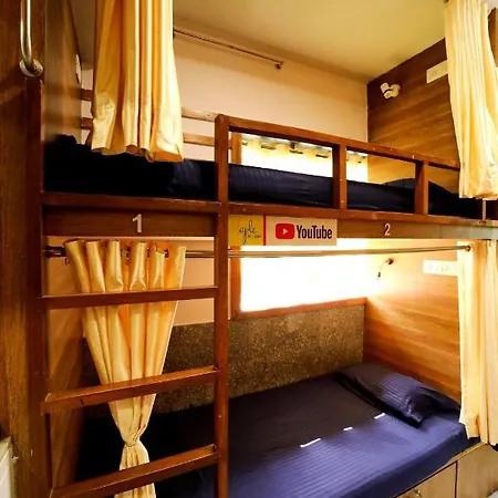 Maple The Hubz-Hostel-2