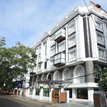 Rathna Residency - Near Us Consulate-2