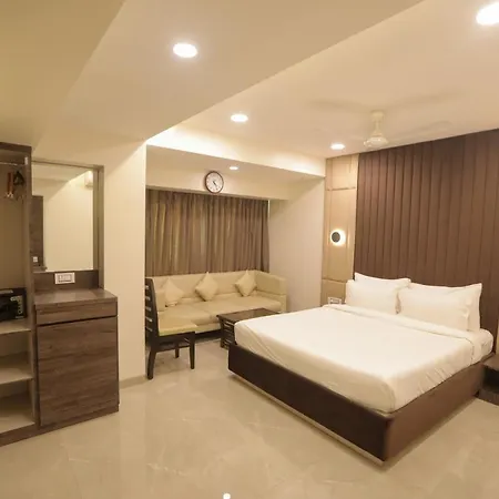 Hotel Naaz Executive-3
