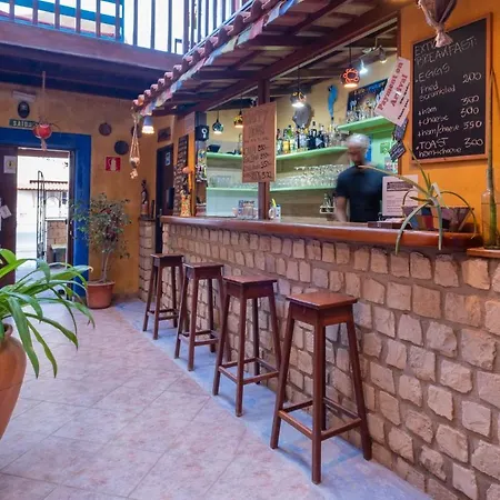 Sakaroule B&B-2