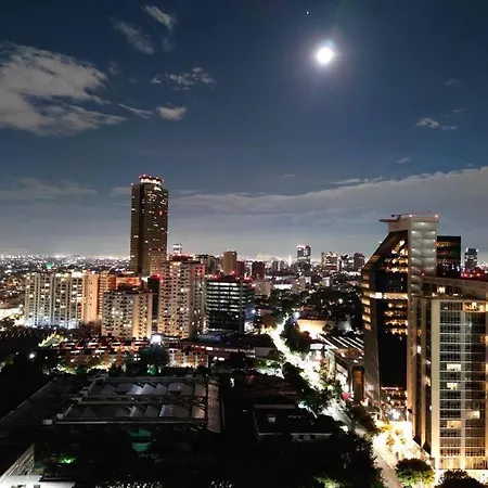 Beautiful Hi-Rise, King Size, Hs Wi-Fi, Pool, Gym-3