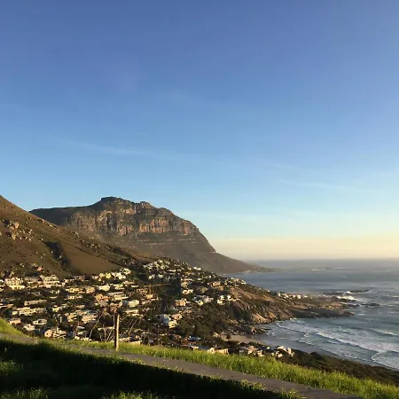 Serenity Villa 18 Ronald Rd Camps Bay-3
