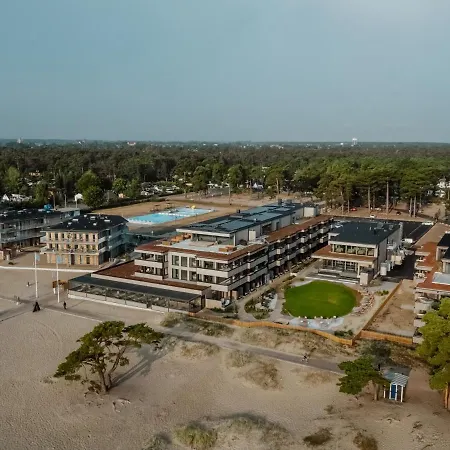 Ahus Seaside-2